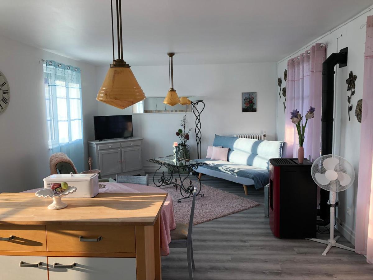 Appartement in Chateau Saint Claude an der Saone Mantoche Extérieur photo